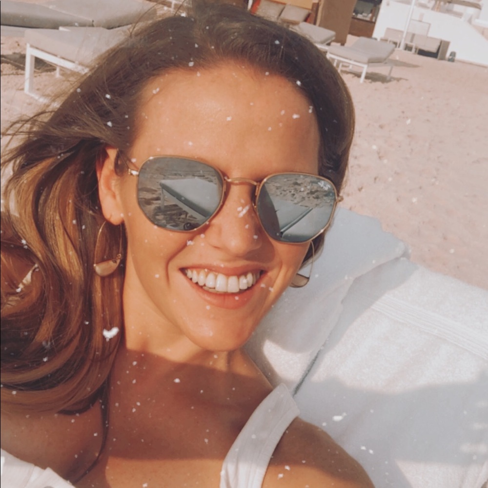 Meet your Posher, Sarah